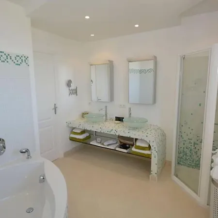 Sydney Villa Vallauris